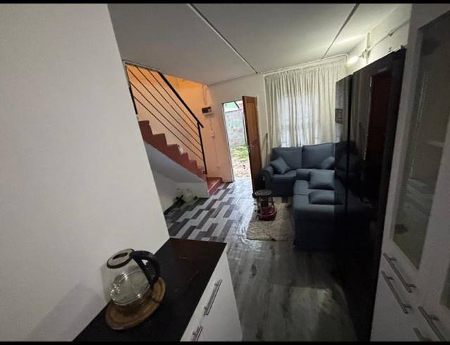 2 BEDROOM HOUSE FOR SALE IN DELFT